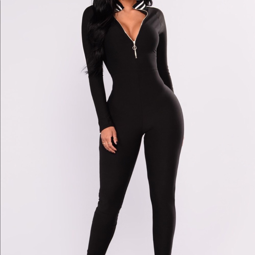 Fashion nova jumpsuit